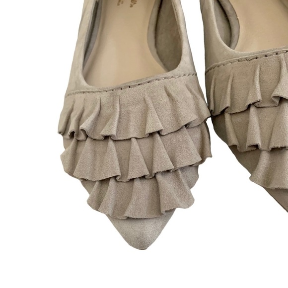 Seychelles | Women's Downstage Pointed Toe Ballet Flat in Taupe | Size 7 - Picture 12 of 12